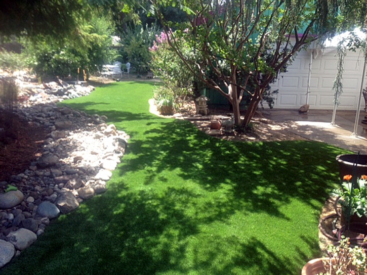 Artificial Grass Installation La Vernia, Texas Backyard Deck Ideas, Beautiful Backyards