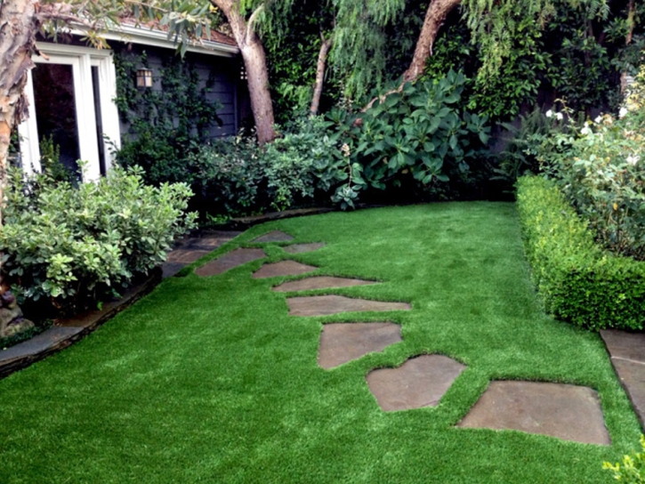 Faux Grass Stonewall, Texas Design Ideas, Backyards