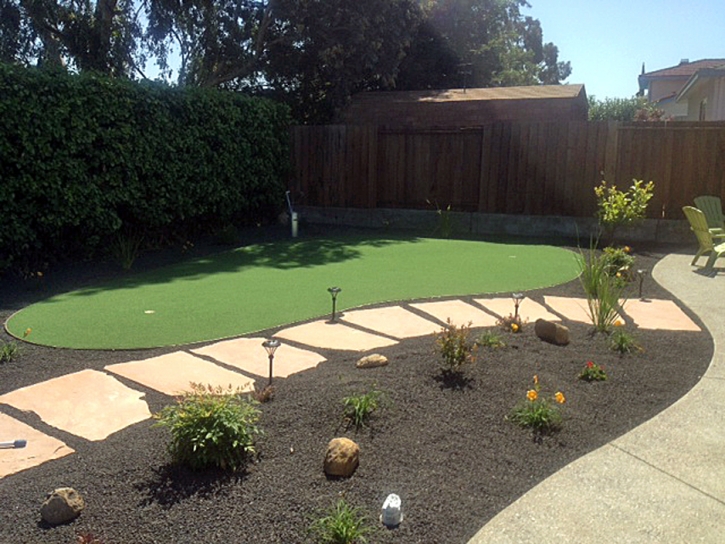 Green Lawn Devine, Texas Outdoor Putting Green, Backyard