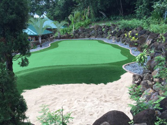 Lawn Services Eagle Lake, Texas Outdoor Putting Green